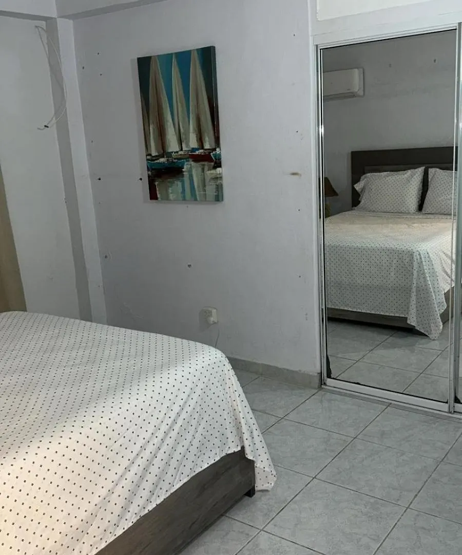 بيت ضيافة Playa Apartments ساليناس بورتوريكو